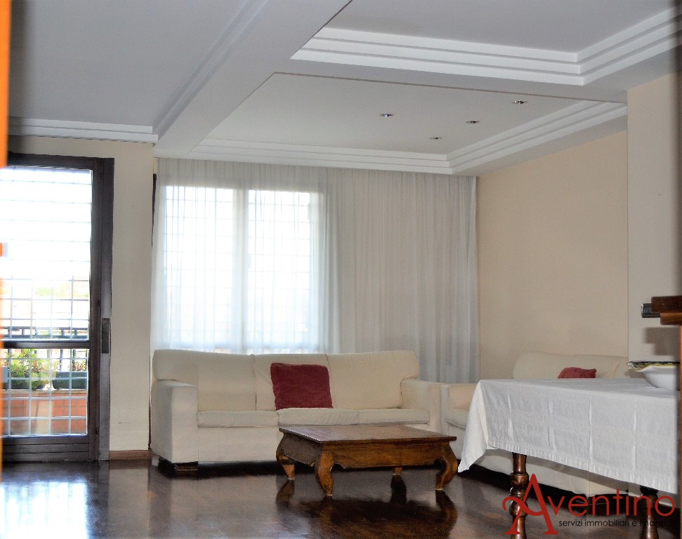 Appartamento ROMA affitto  Roma  Aventino Immobiliare
