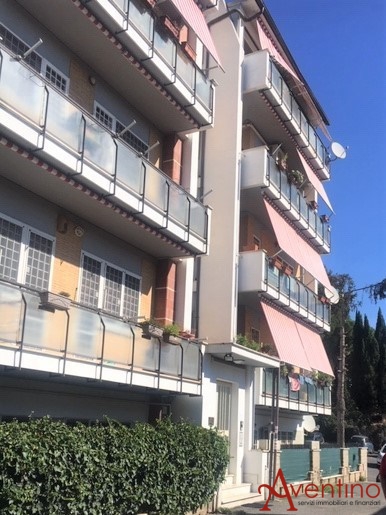 appartamento in Via del Labaro a Roma
